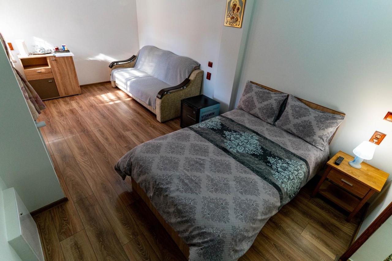 La Bebe 2 Beds Apartment Hunedoara Luaran gambar