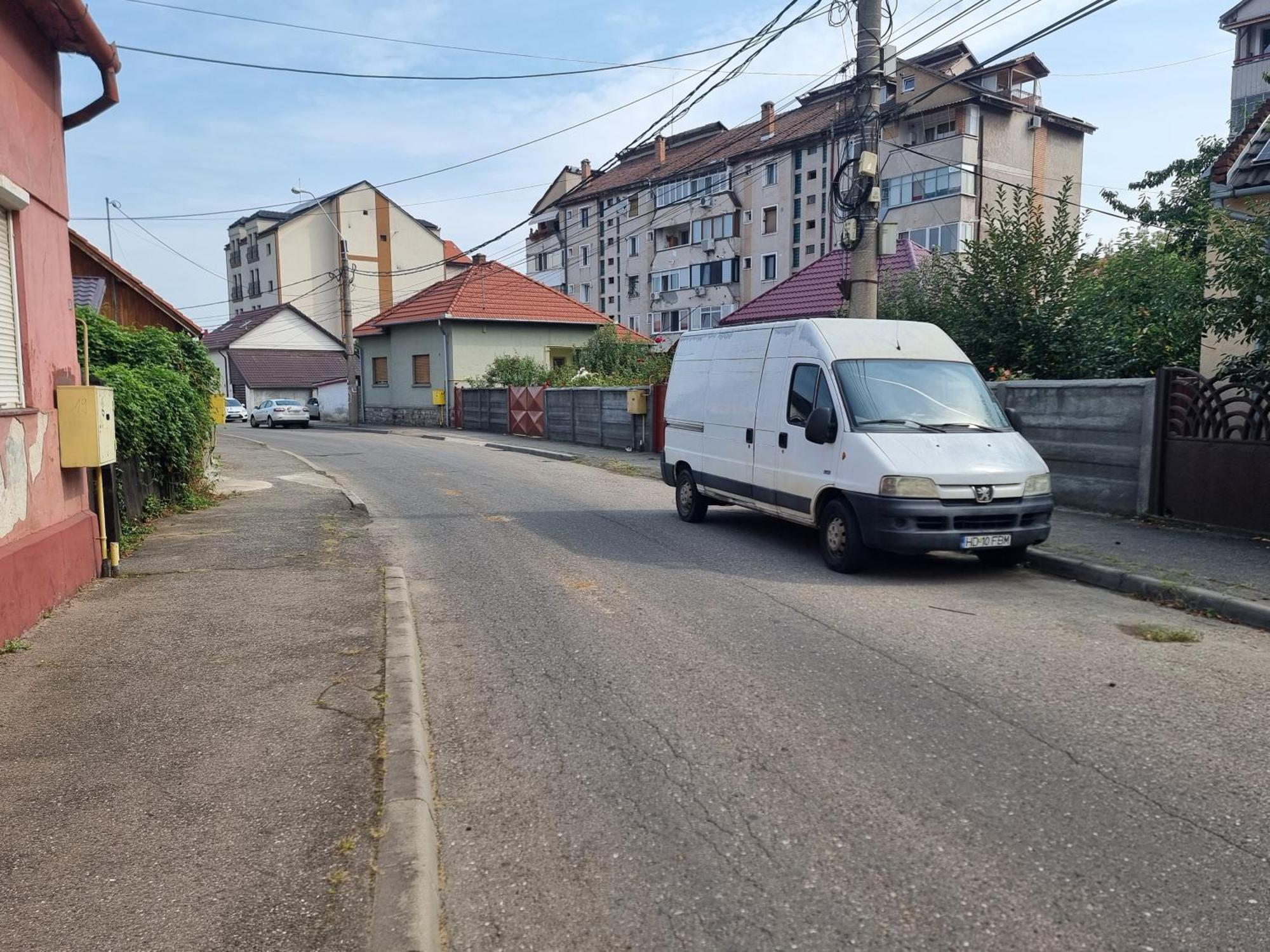 La Bebe 2 Beds Apartment Hunedoara Luaran gambar